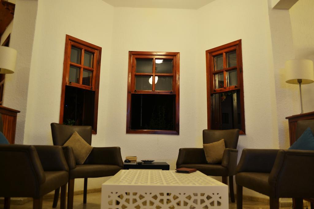 Oskay Hotel 达利安 外观 照片