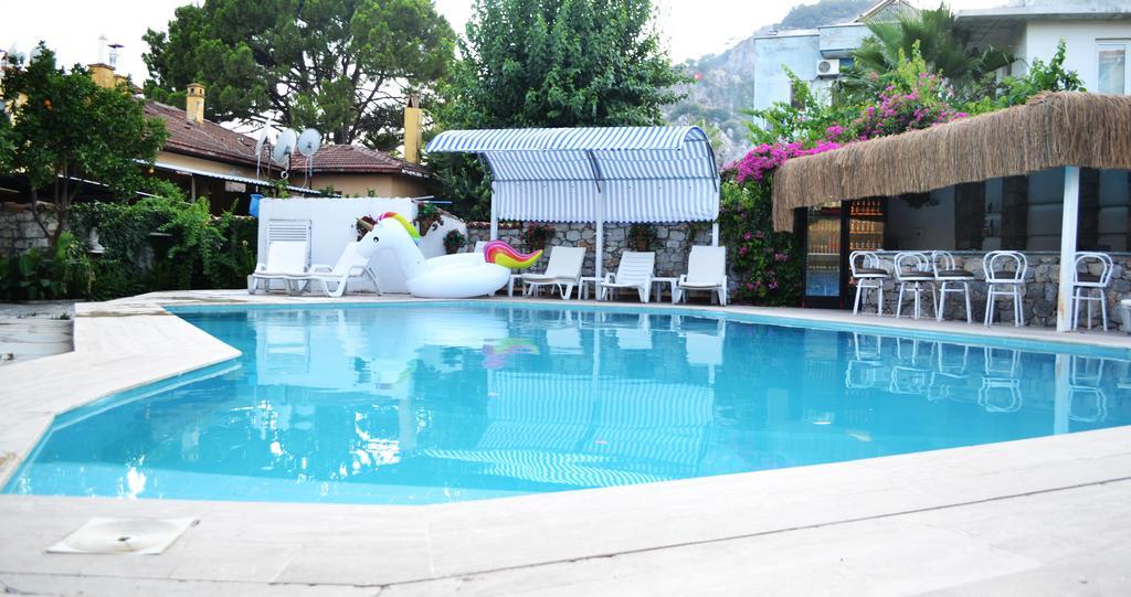 Oskay Hotel 达利安 外观 照片