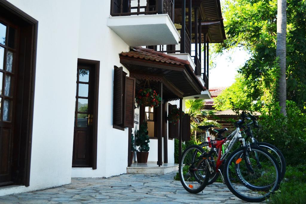 Oskay Hotel 达利安 外观 照片